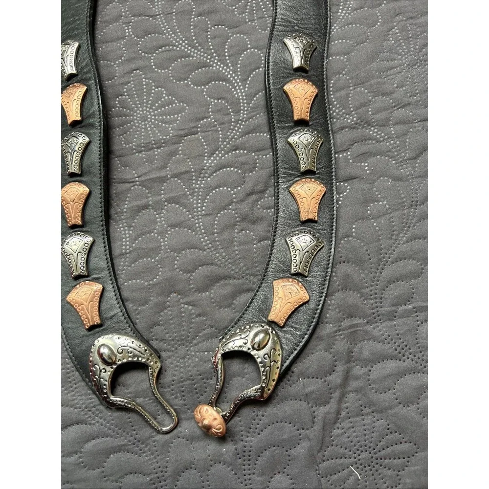 Streets Ahead VTG Silver & Rose Gold Medallion Black Leather Belt SZM/L RARE 42